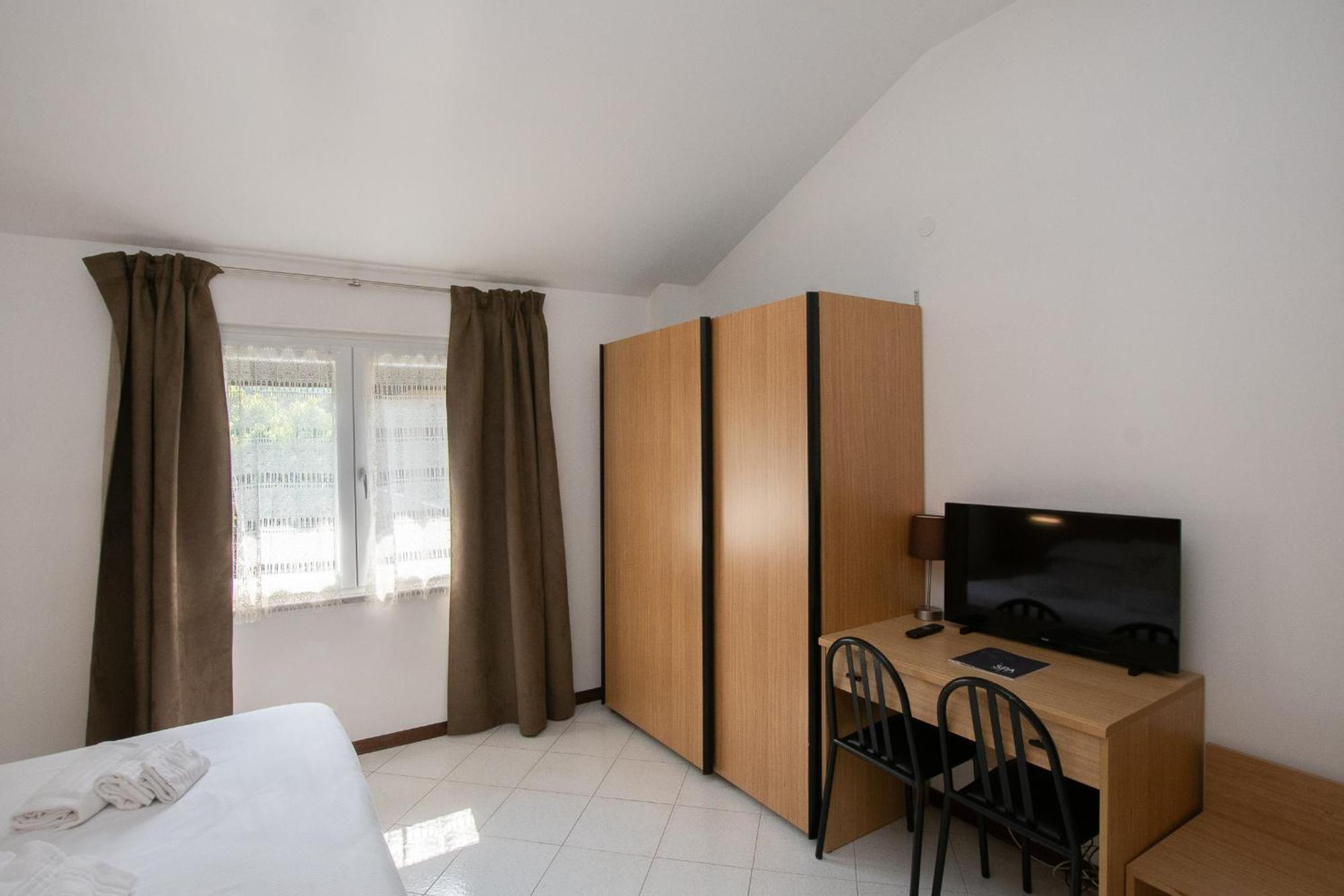Hotel Villa Elia Calizzano Екстериор снимка